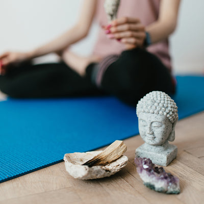 A Guide to Meditating with Crystals