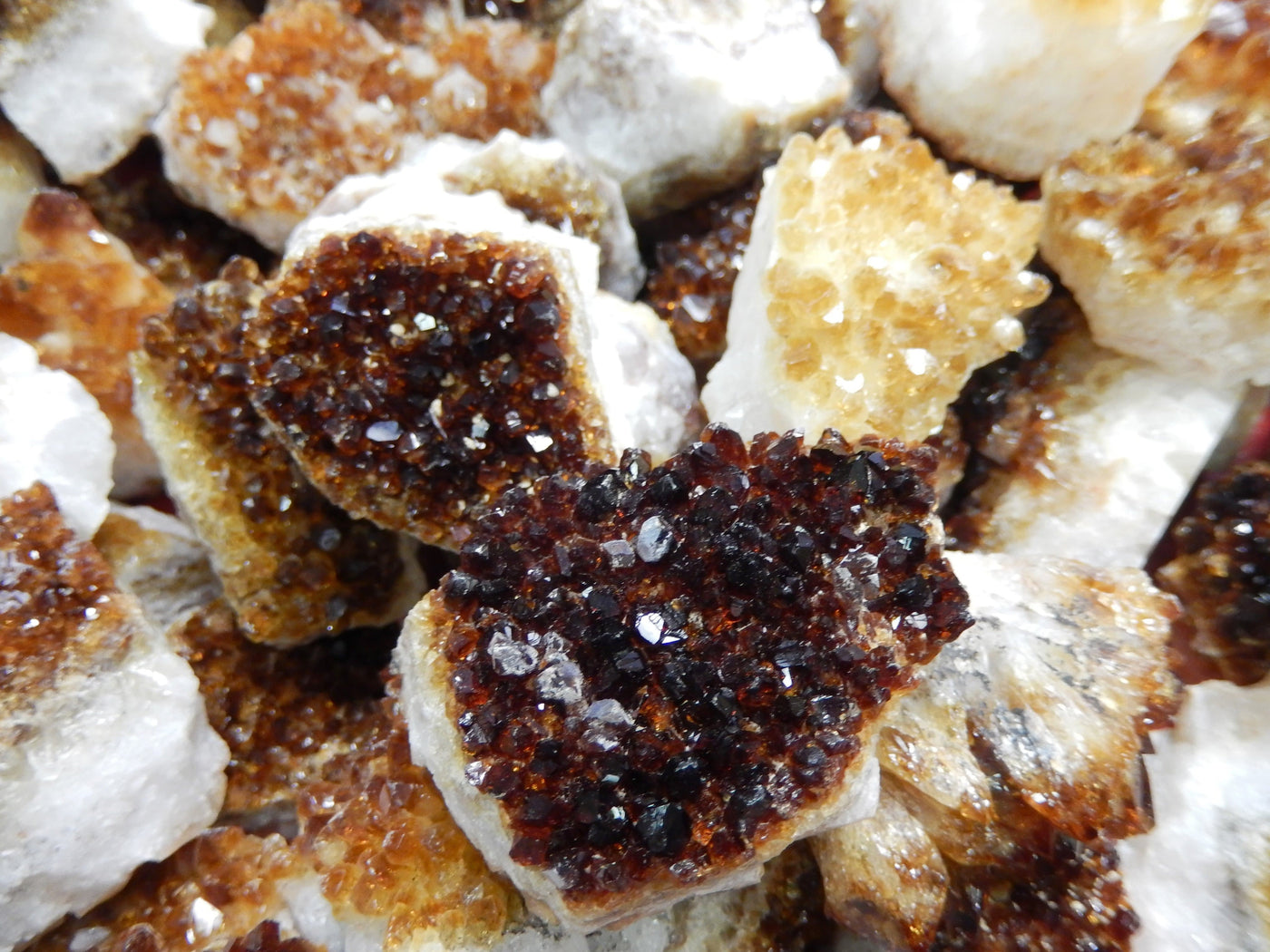 citrine clusters close up