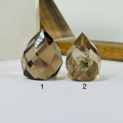 lodalite points with decorations in the background