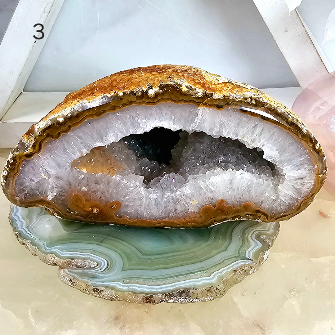 Huge two and a half fashion pound iridescent agate