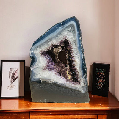 amethyst portal with decorations in the background
