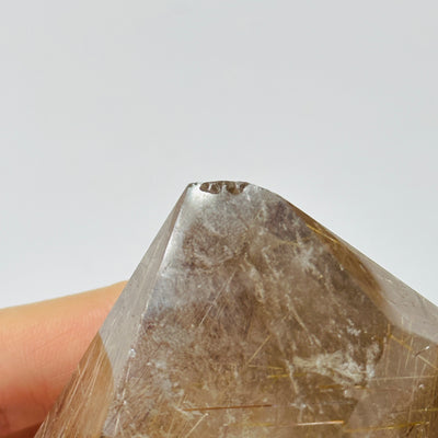 rutile with decorations in the background