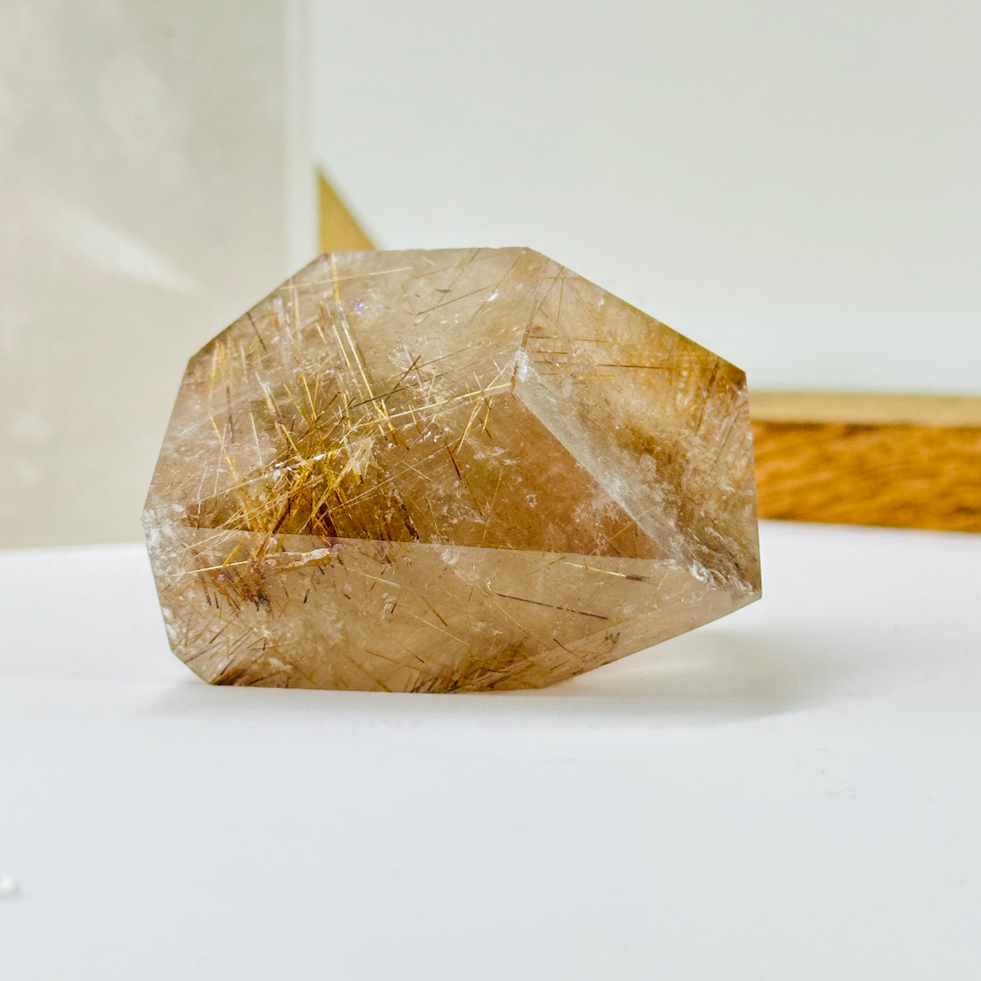 rutile with decorations in the background