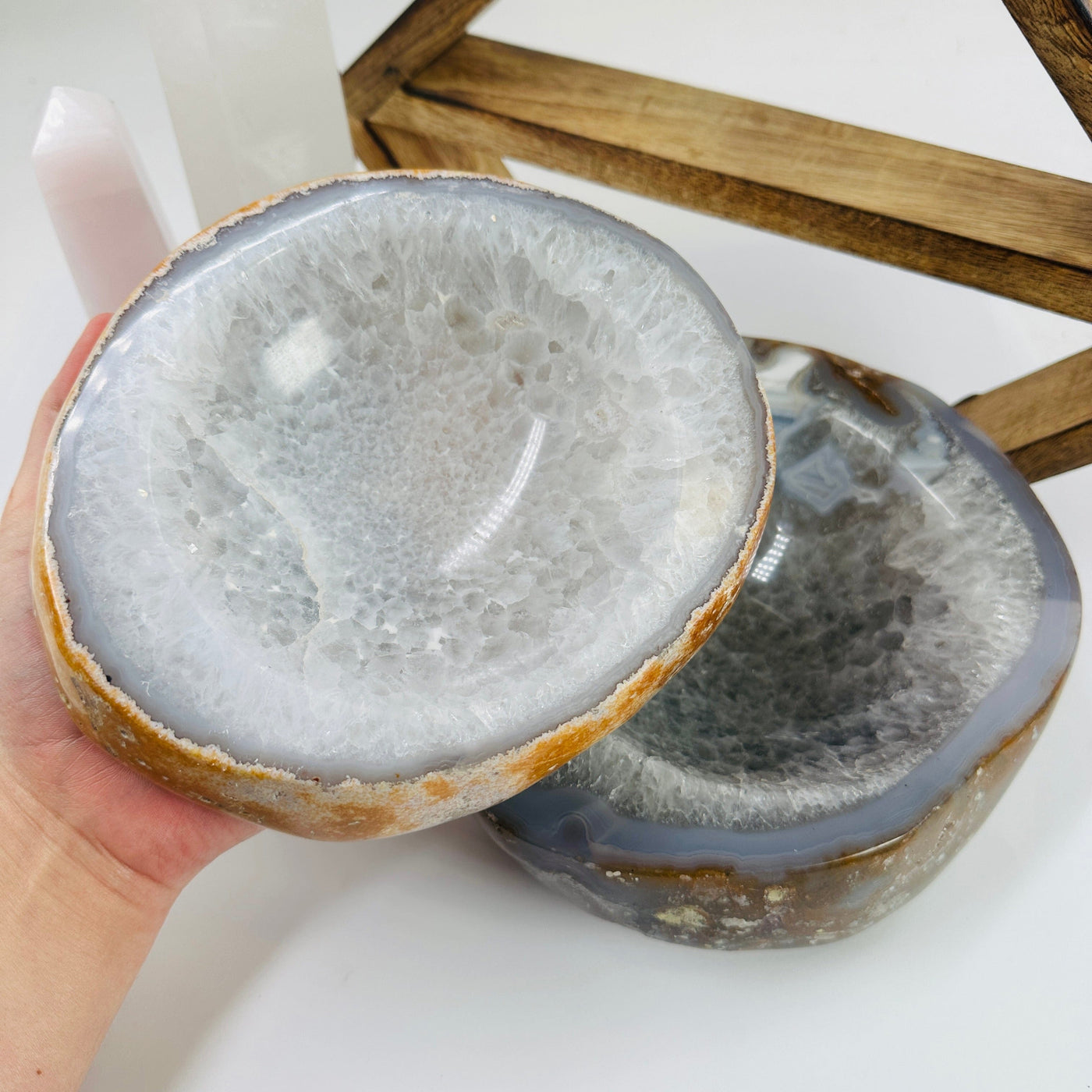 agate bowl with decorations in the background