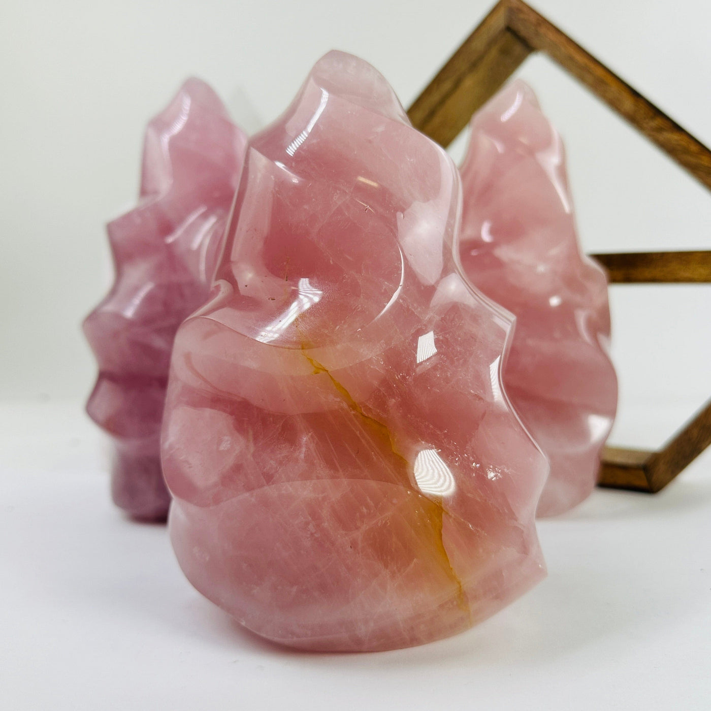 rose quartz flame tower with decorations in the background