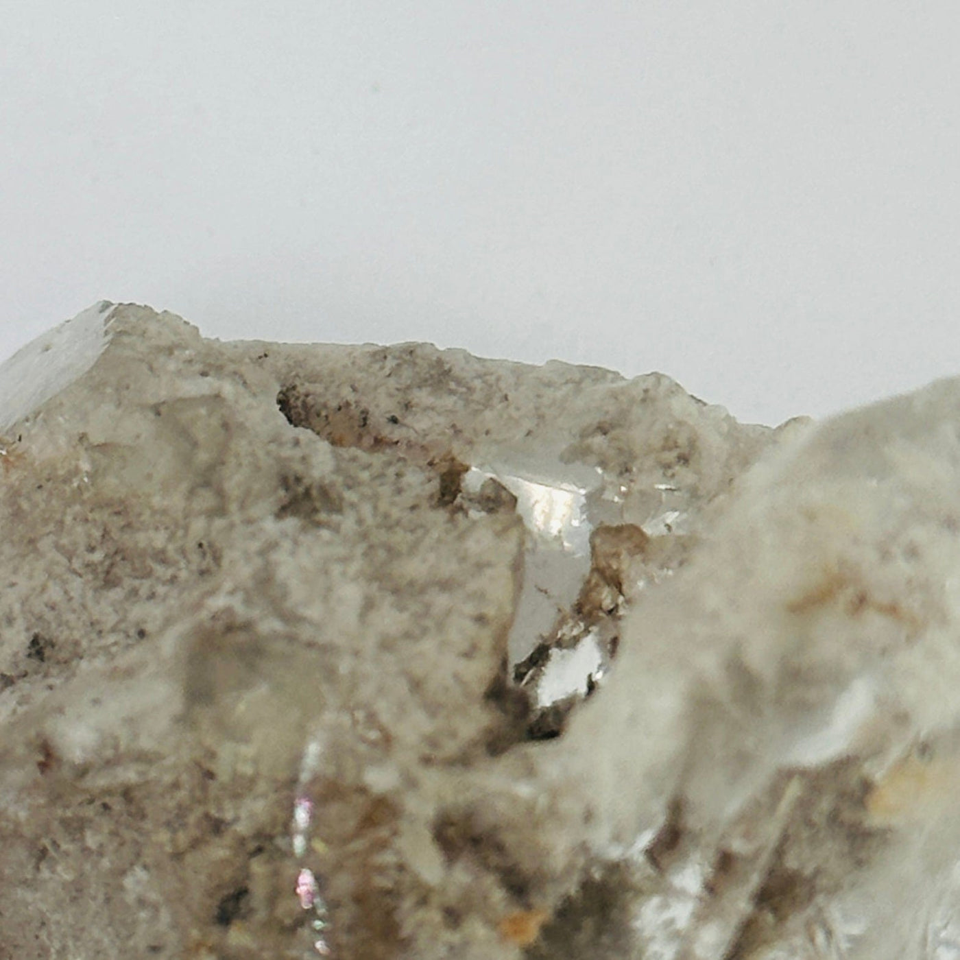 lodalite with decorations in the background