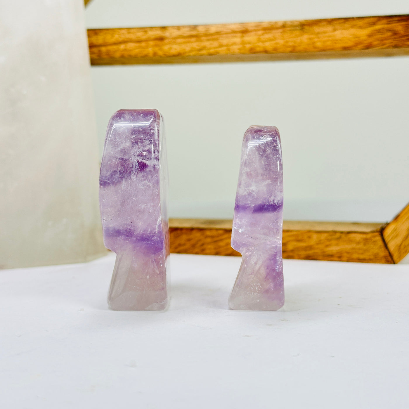 amethyst cut base with decorations in the background