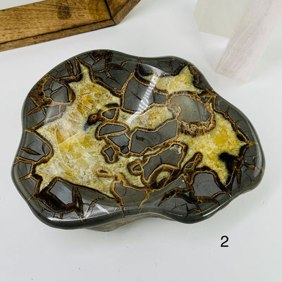 septarian bowl with decorations in the background