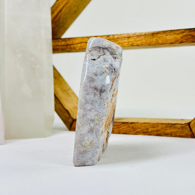 amethyst with decorations in the background