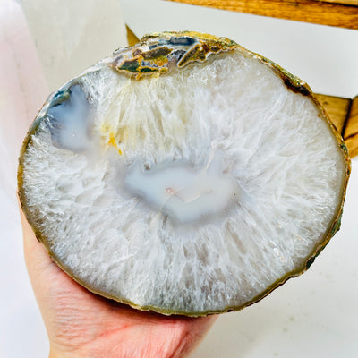 agate platter with decorations in the background