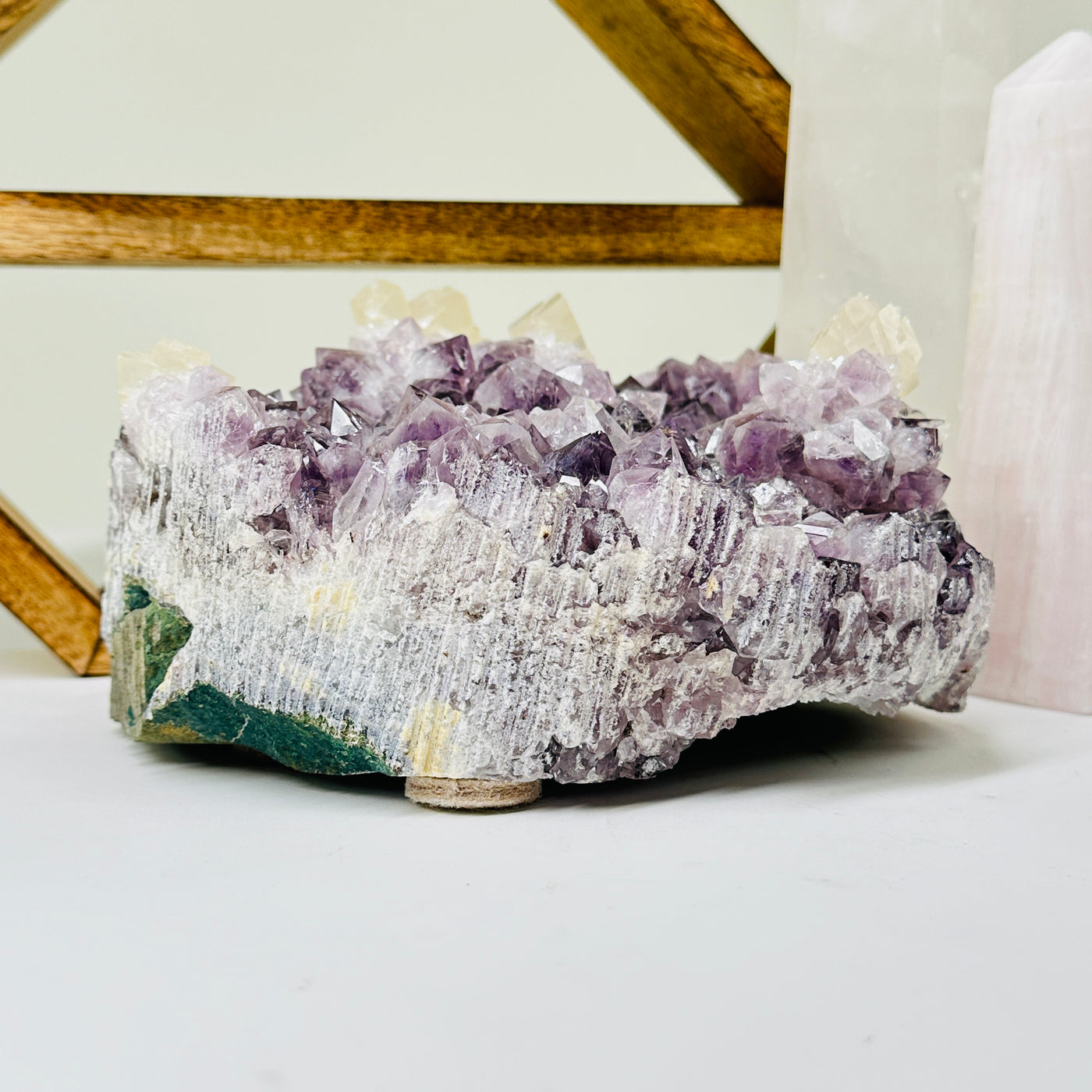 amethyst with decorations in the background