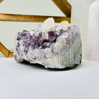 amethyst with decorations in the background