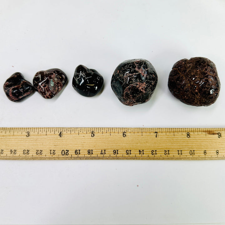 Garnet Crystal - Mixed Sizes - 1/2 lb Bulk Lot – Rock Paradise