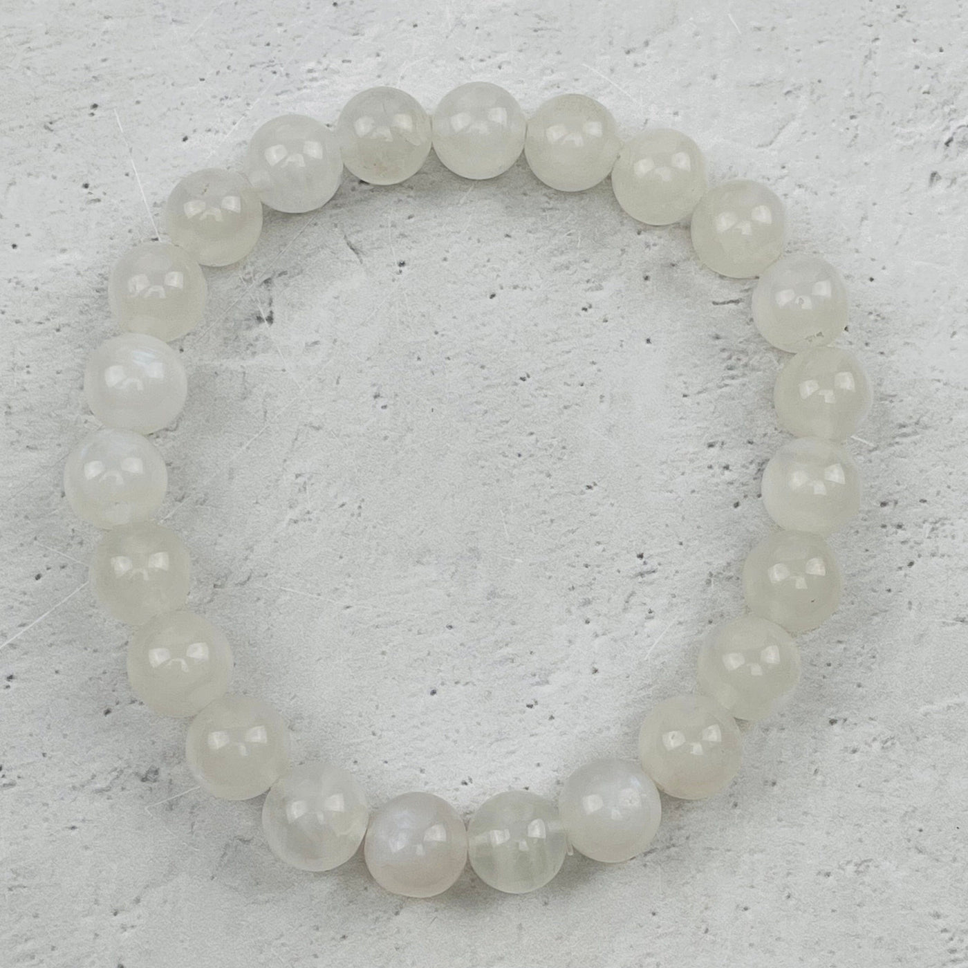 close up of the high quality moonstone bracelet 