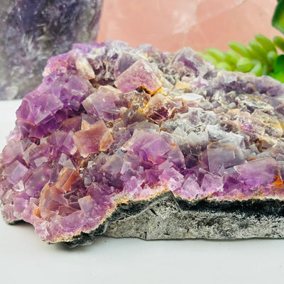 side view to show the thickness