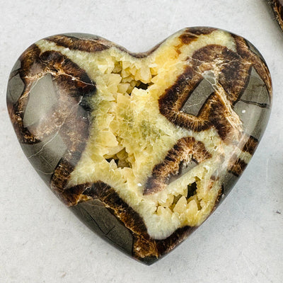 close up of the details on this heart