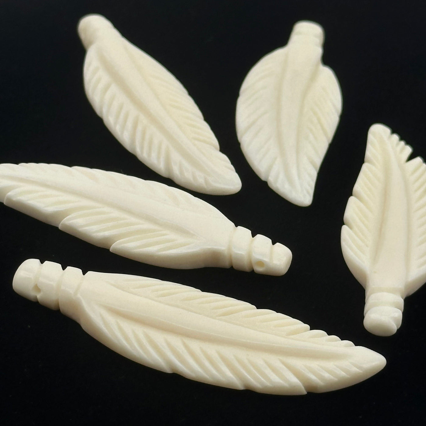 side view of the large beads to show the thickness 