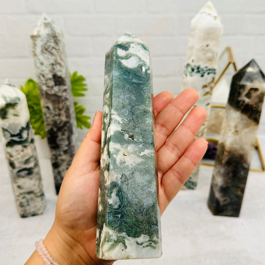 Moss deals agate tower