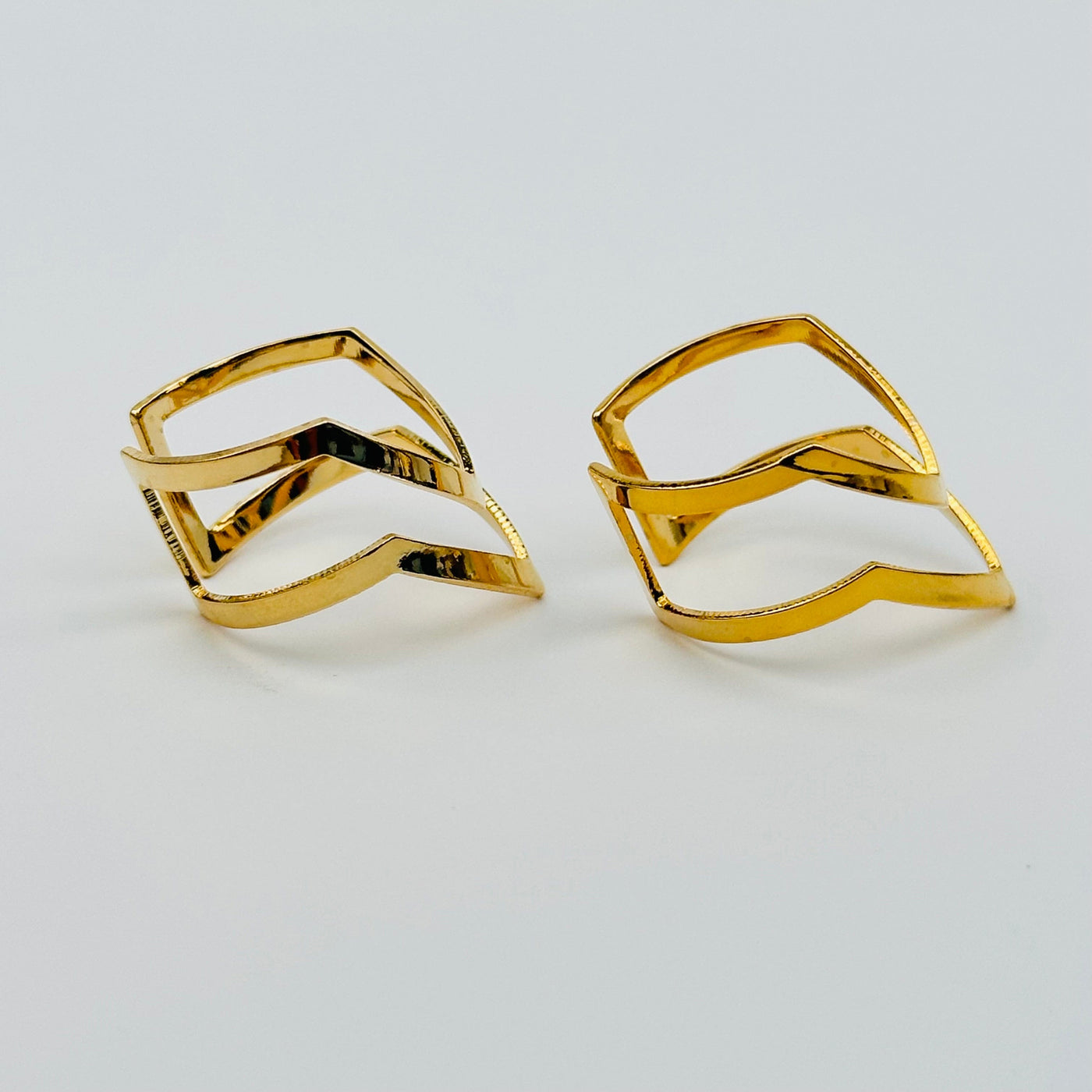 side view to show the thickness 