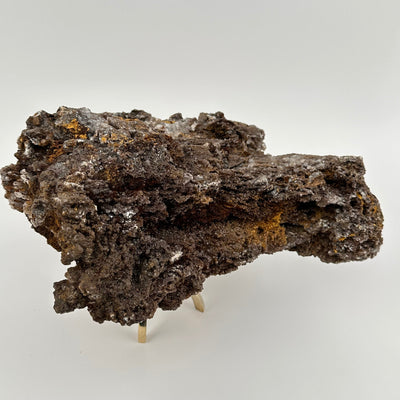 close up of the formations on this crystal