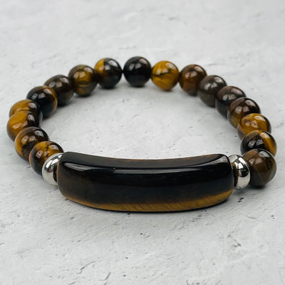 close up of the details on the tigers eye bracelet 