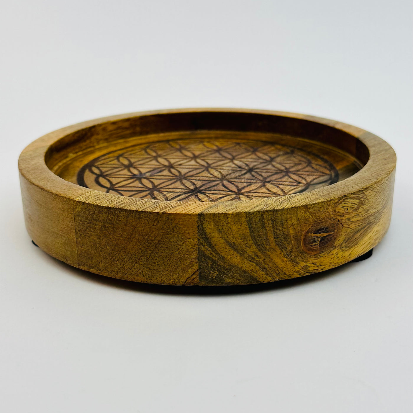 side view of the wooden tray to show the thickness