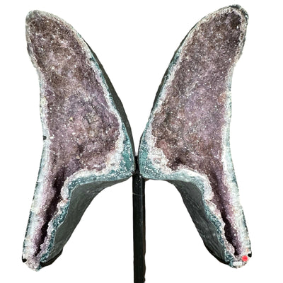 close up of the amethyst druzy wings to show the different color shades 