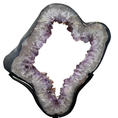 close up of the amethyst portal