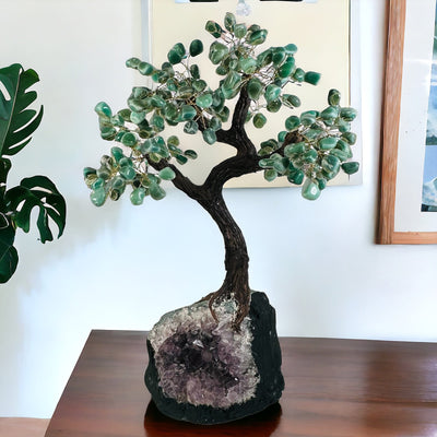 green quartz tree displayed as home decor