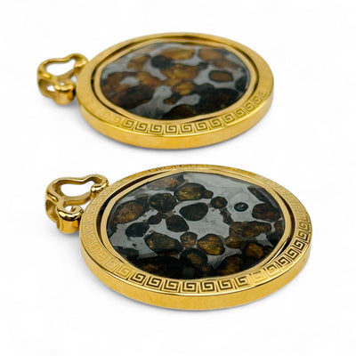 side view to show the thickness 