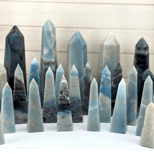 multiple trolleite obelisks displayed to show the differences in the sizes and color shades 