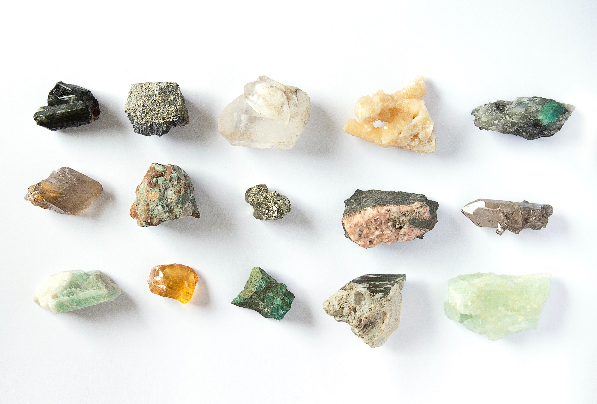 How to Choose Your Healing Crystals - The Complete Guide - Rocks