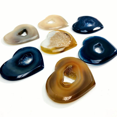 agate with decorations in the background