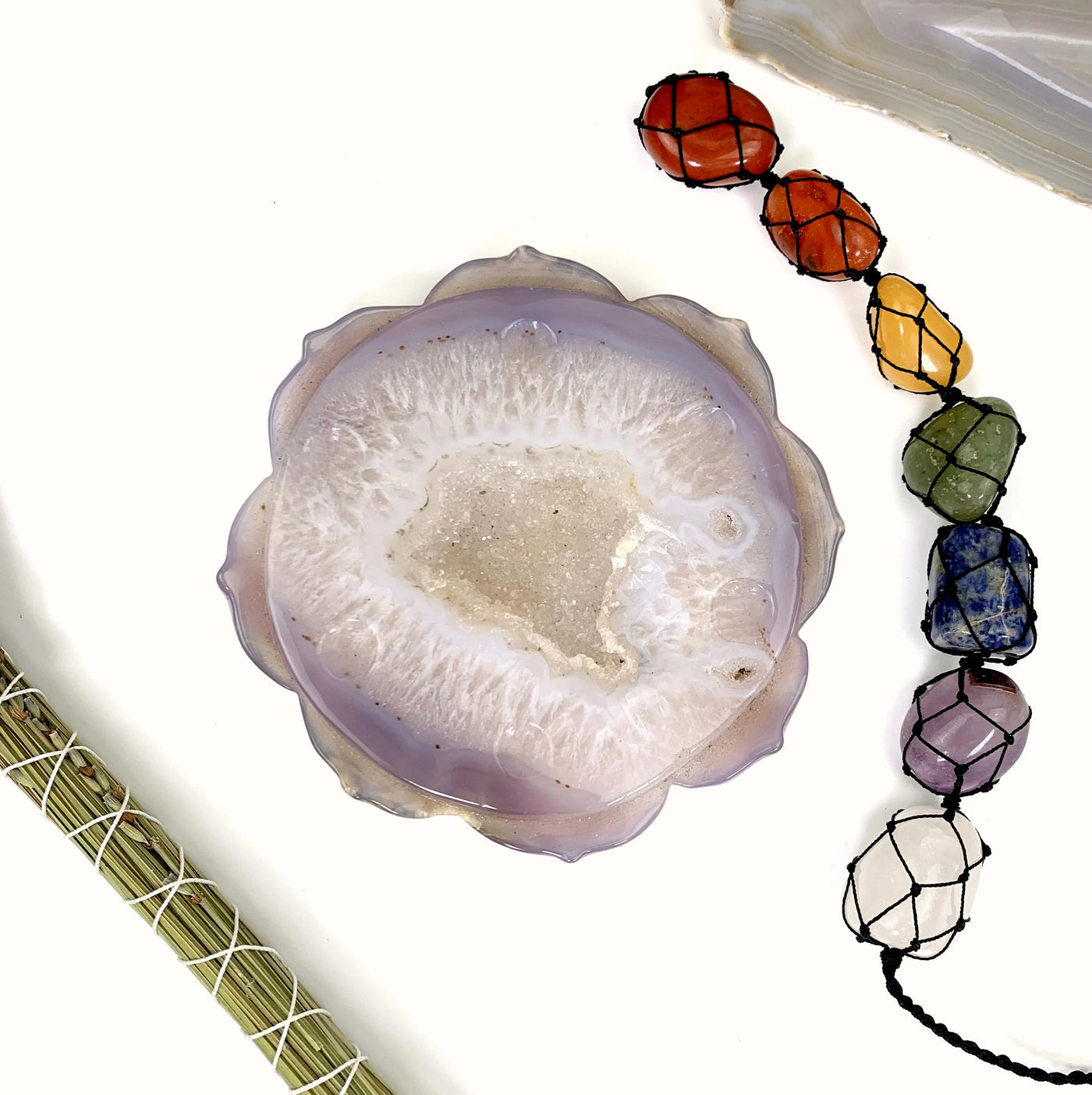 agate flower with decorations in the background