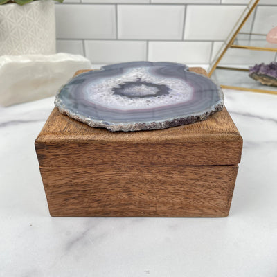 Decorative Wooden Jewelry Box with Dyed Purple Agate Slice Accent