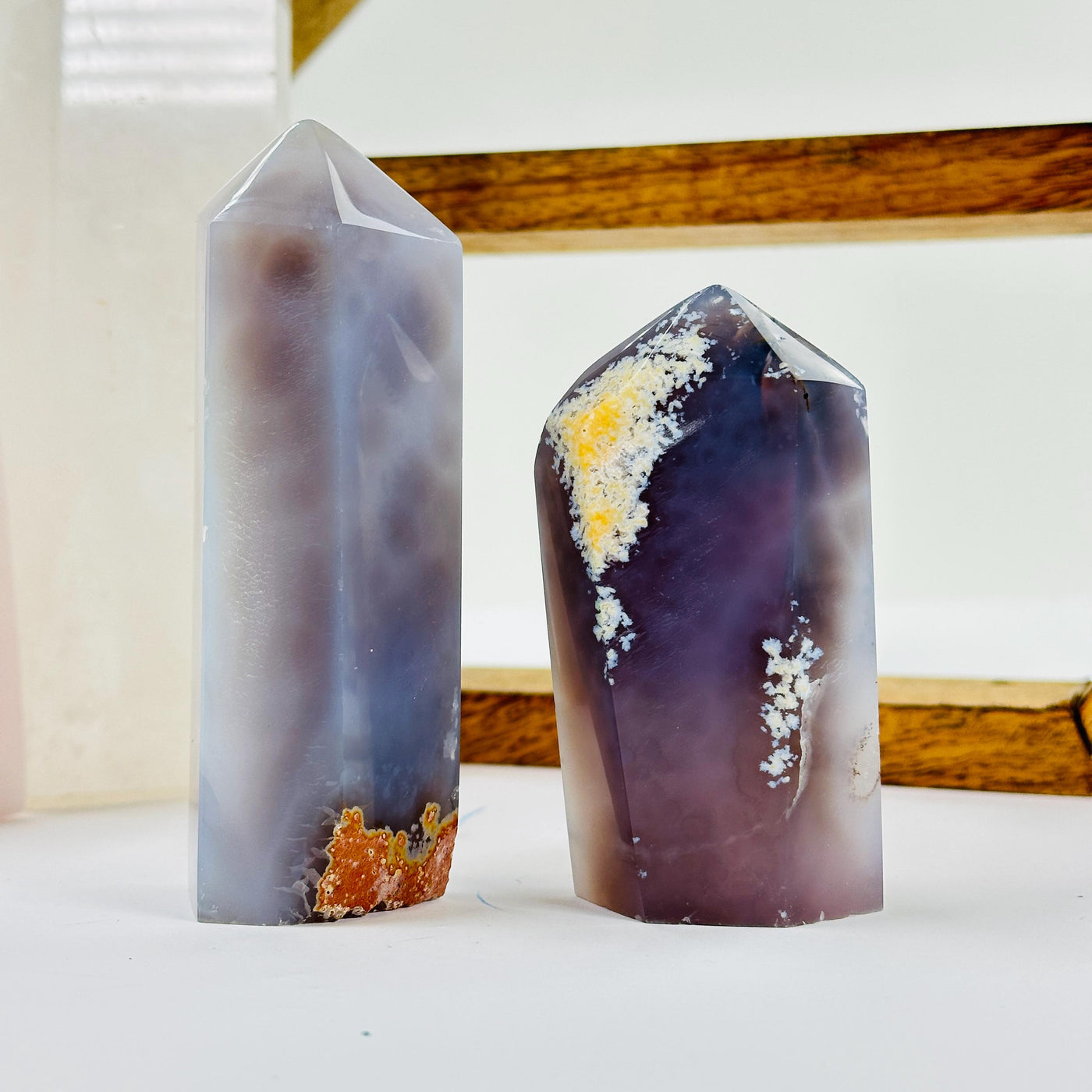 AGATE with decorations in the background