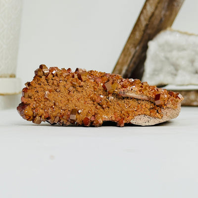 vanadinite with decorations in the background