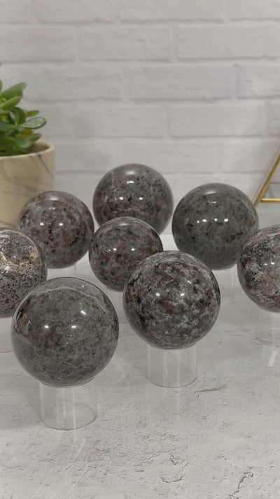 Yooperlite Spheres - By Weight - UV Reactive!
