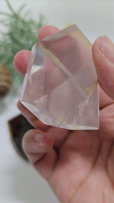 Cat's Eye Quartz - Crystal Quartz Freeform - One-of-a-Kind video showing chatoyancy of crystal cat's eye effect