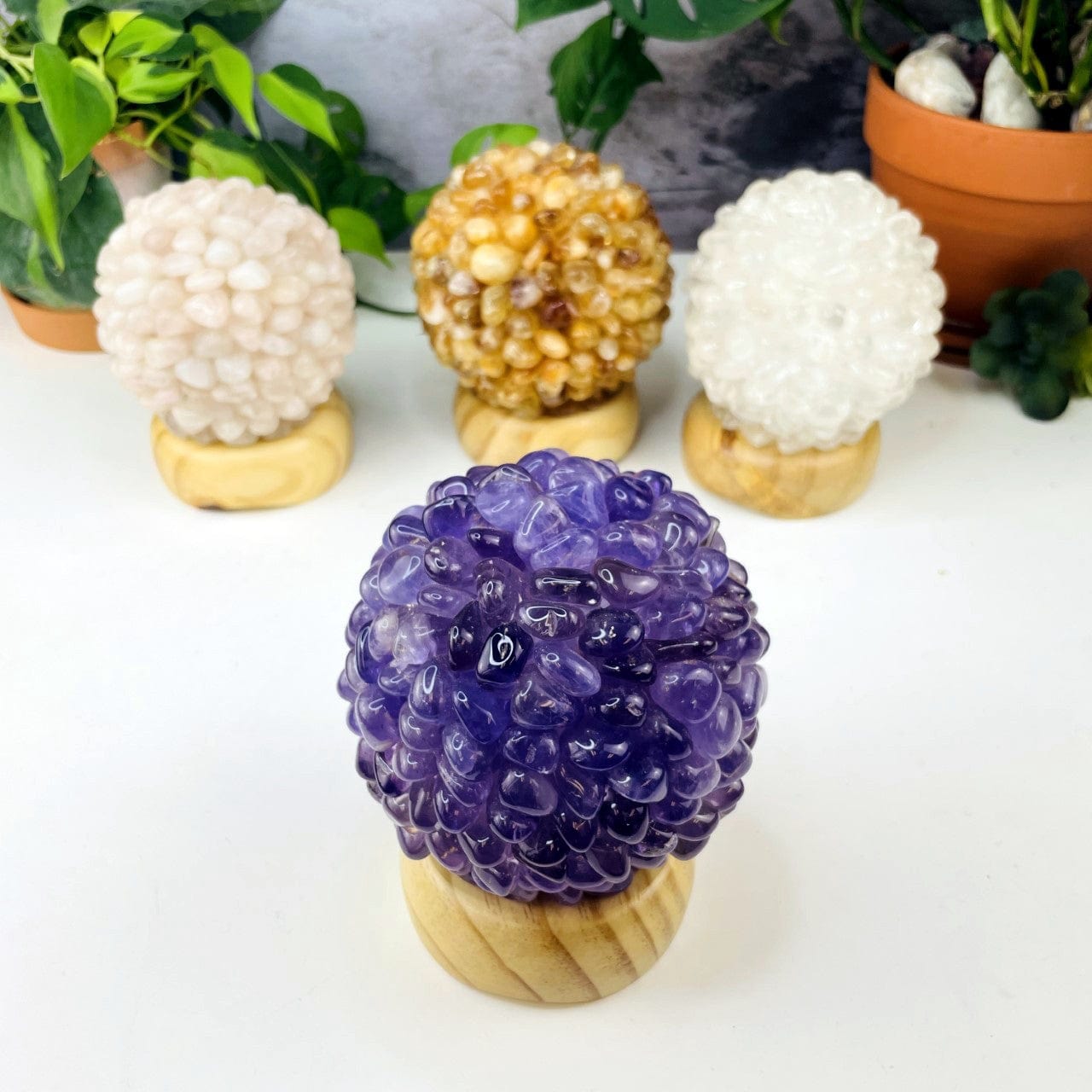 Tumbled Amethyst Stone lamp in front with other options behind