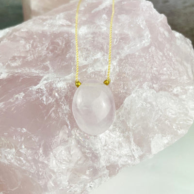 rose quartz worrystone necklace up close