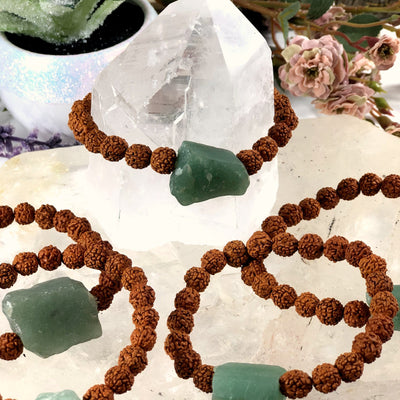 Diffuser Bracelet Radruska with Aventurine In Crystal Point and More Around on White Background.