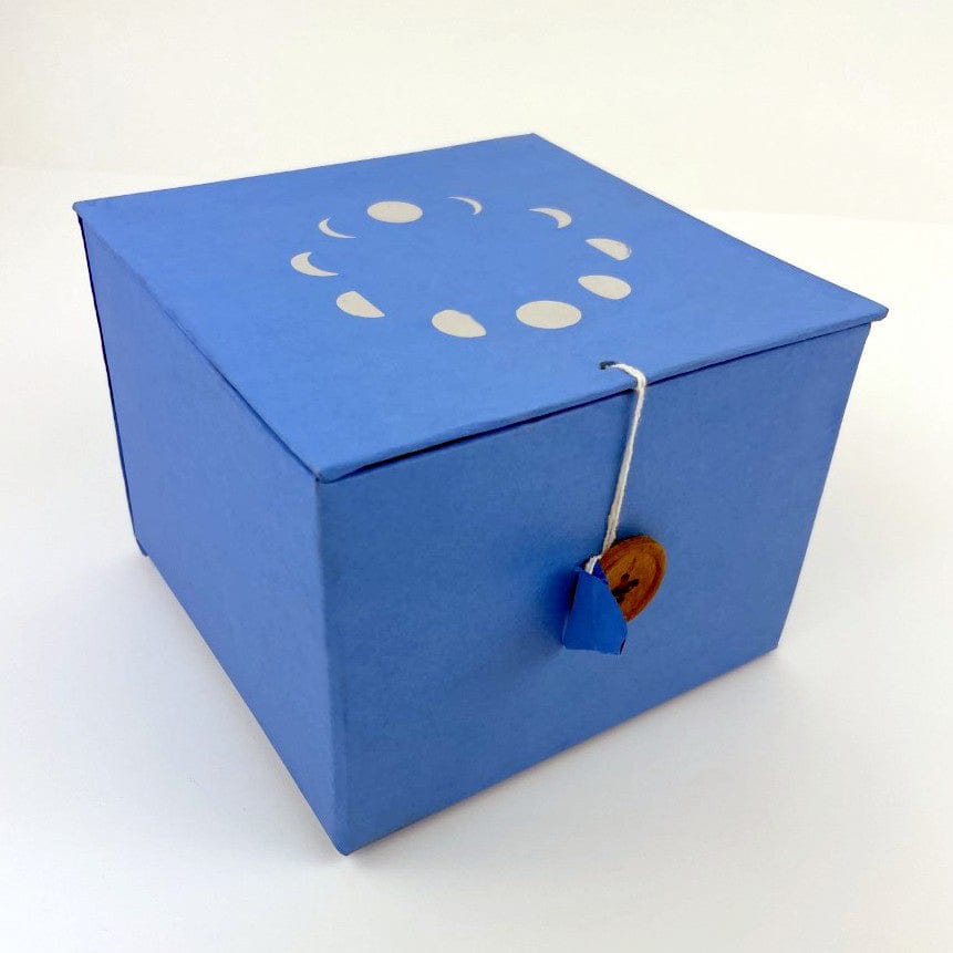 blue singing bowl box closed up