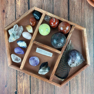 wood tray with crystal 