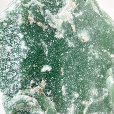 Green Quartz Quartz stone up close