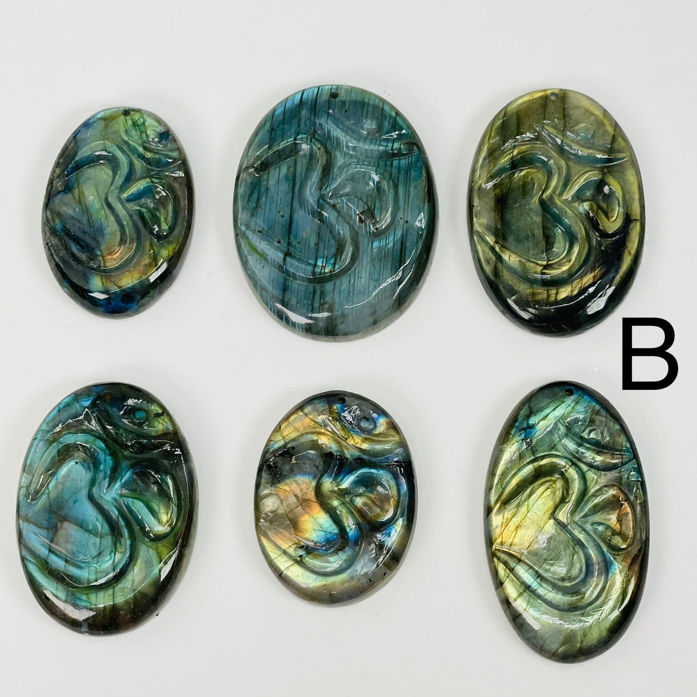 option B is for oval shaped pendants 