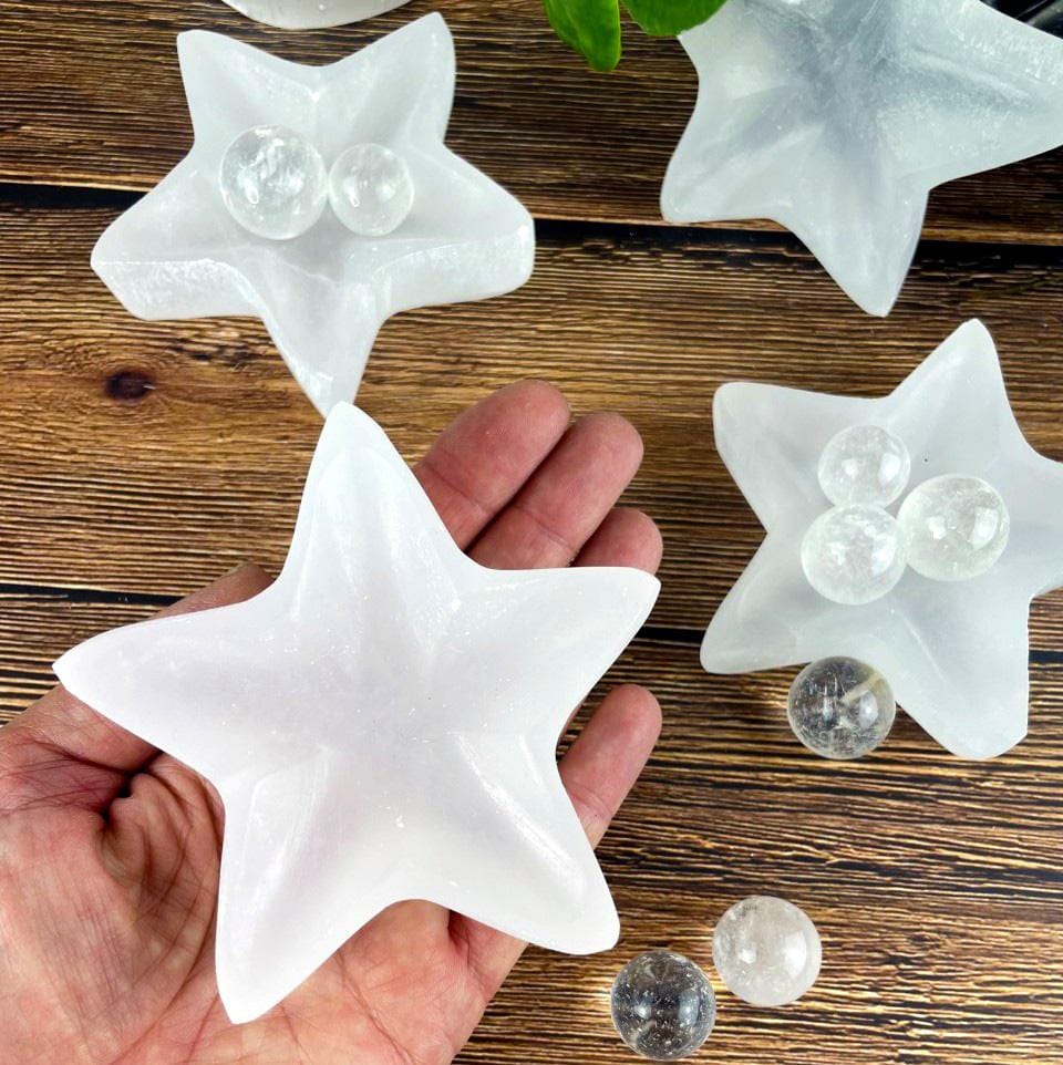 4 star selenite dishes with decorations