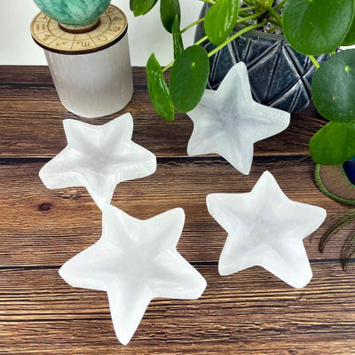 4 star selenite dishes with decorations