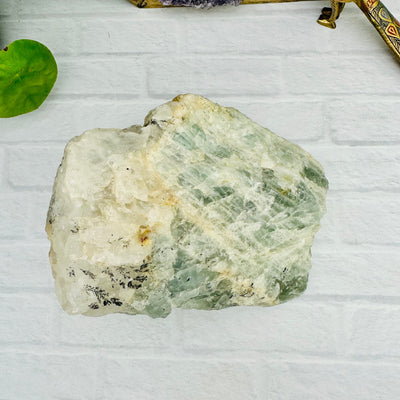 Aquamarine large rough stone - bottom of stone 