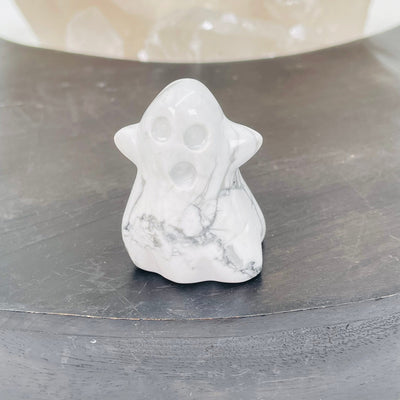 close up of the details on the white howlite ghost 